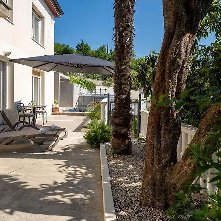 Erin By Interhome 마툴지