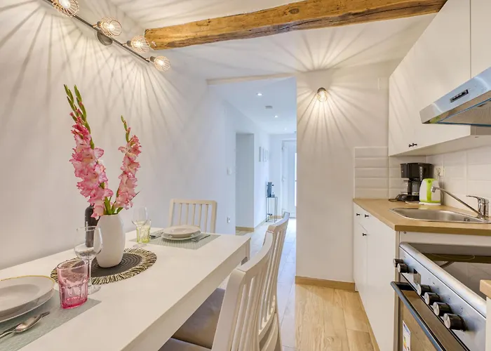 Appartement Erin By Interhome